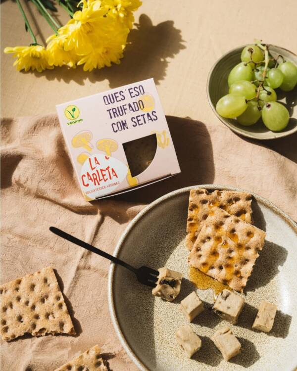 Trufado con setas la Carleta Belgique fromage vegan truffe alternative