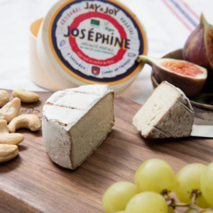 Joséphine 90g - Alternative Vegan Fromage Style Brie - Jay & Joy magasin vegan belgique en ligne